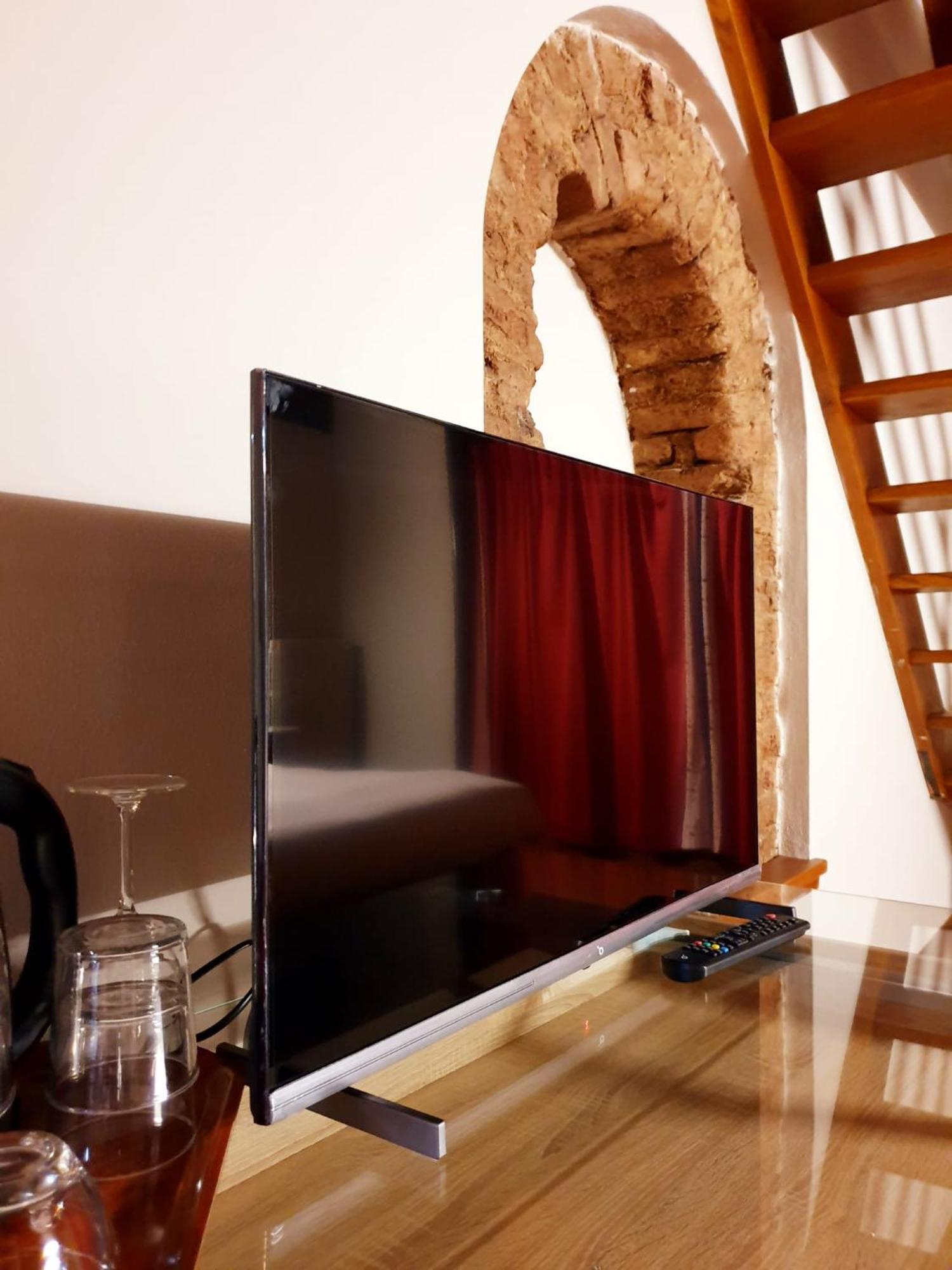 Piccolo Hotel Olina Орта Сан Джулио Екстериор снимка