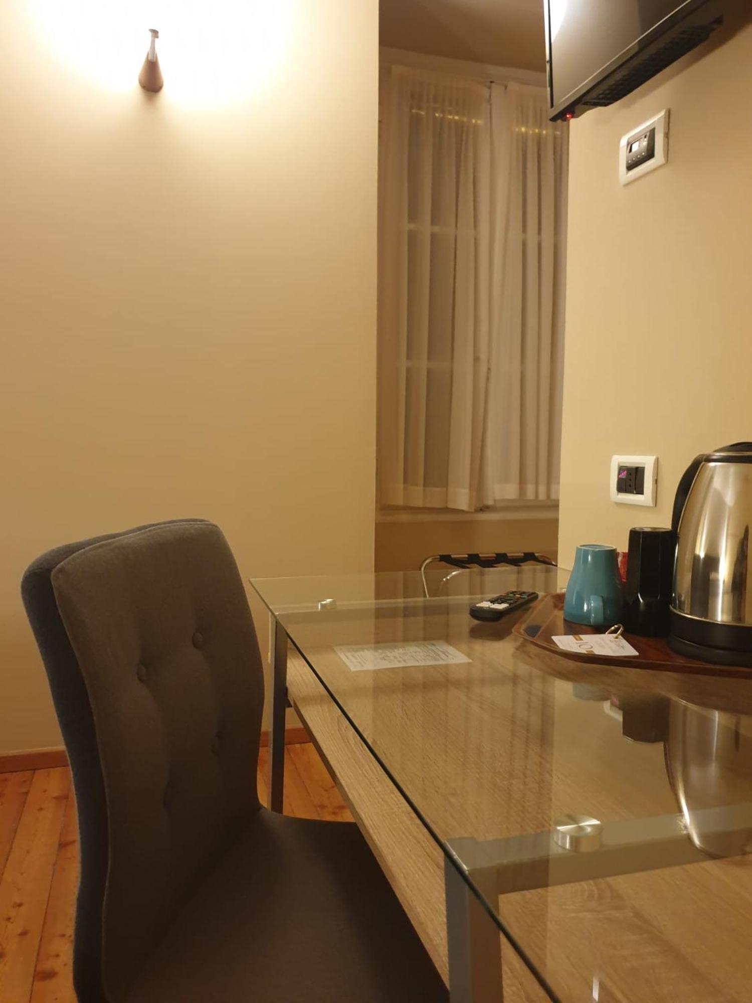 Piccolo Hotel Olina Орта Сан Джулио Екстериор снимка