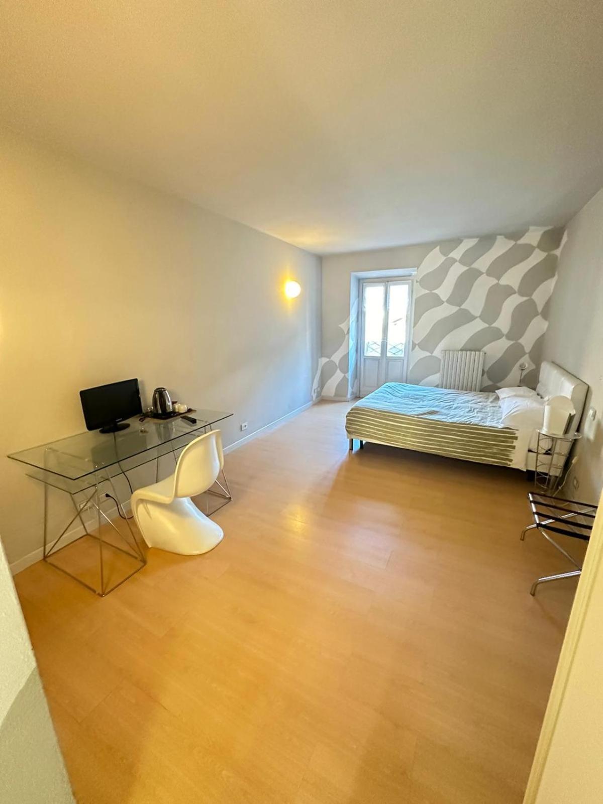 Piccolo Hotel Olina Орта Сан Джулио Екстериор снимка